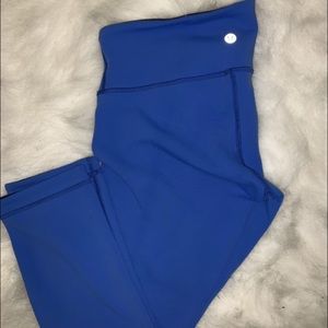 Size 6 lulu leggings